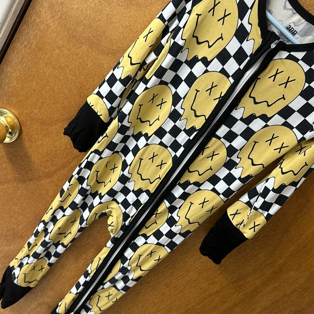 Three Babes Boutique 3T zippie pajamas Checker Smiley bamboo pajamas